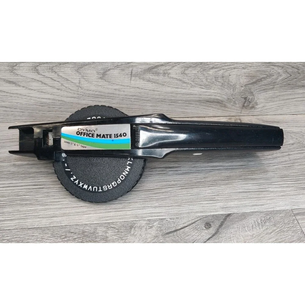 Dymo Office Mate 1540 Label Maker Vintage Embossing Type 1/2 & 3/8” Tape
